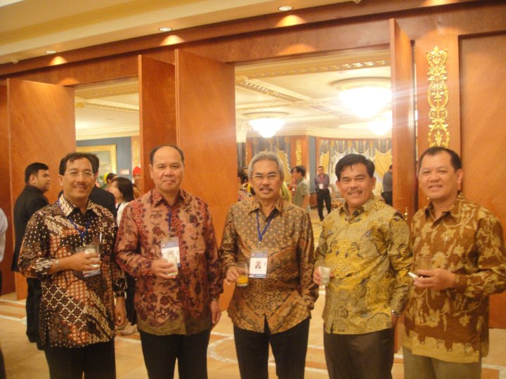 Image result for batik di hari jumat